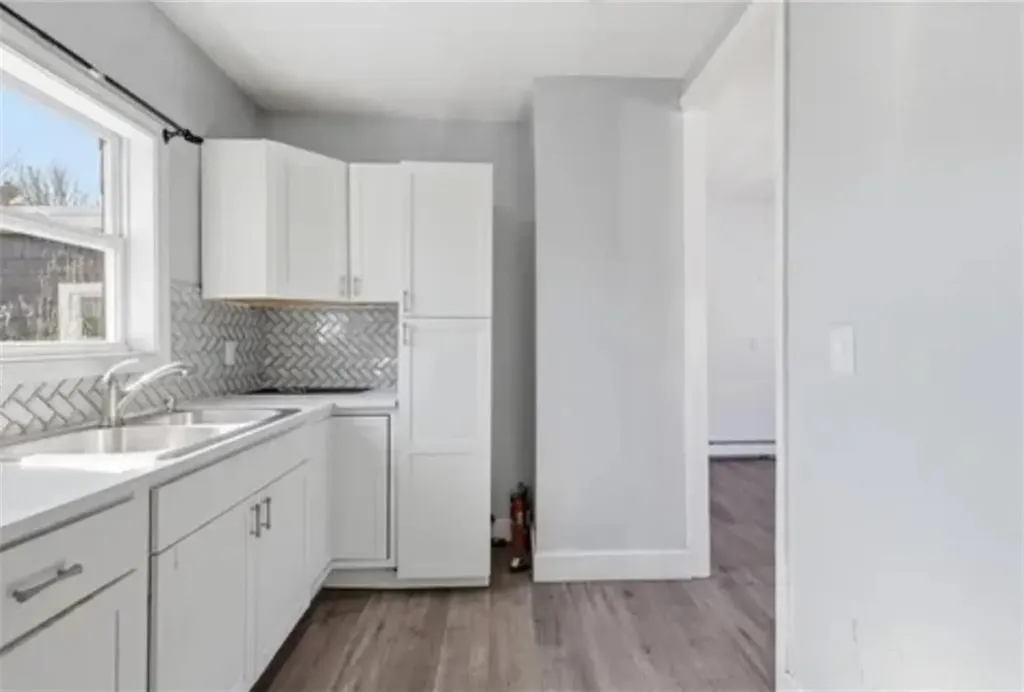 34 Savings Street Providence RI 02907