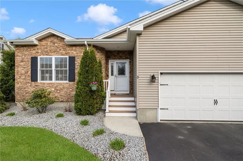 3 Garden Vista Drive Cranston RI 02920