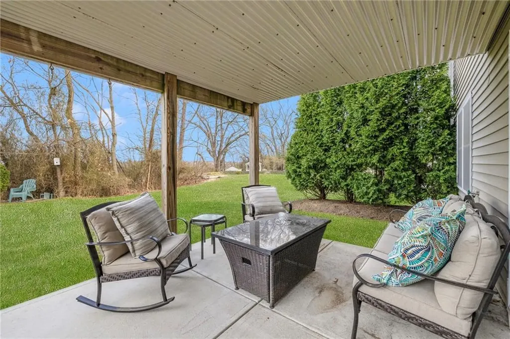3 Garden Vista Drive Cranston RI 02920