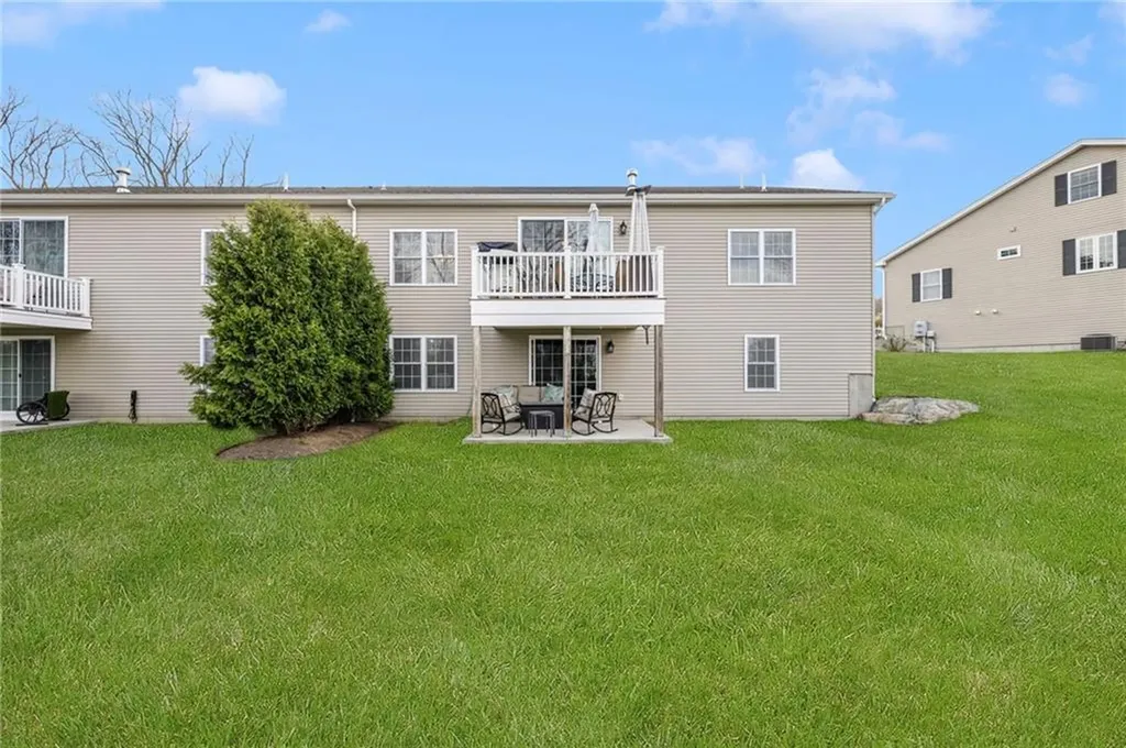 3 Garden Vista Drive Cranston RI 02920