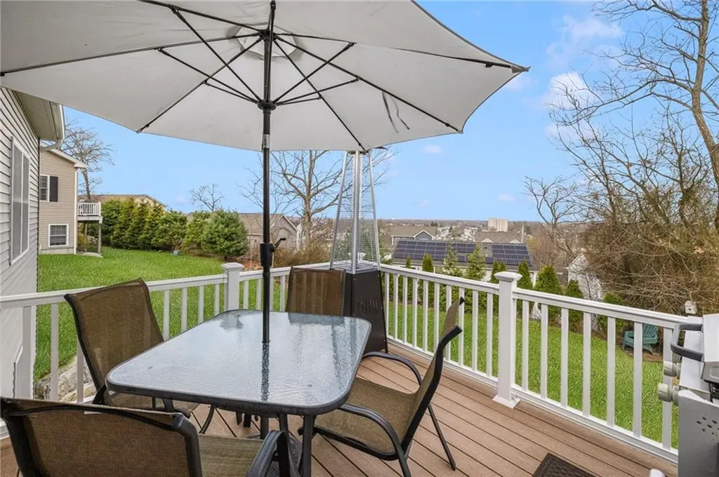 3 Garden Vista Drive Cranston RI 02920