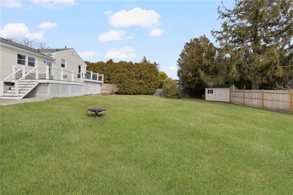 45 Harvey Road Middletown RI 02842