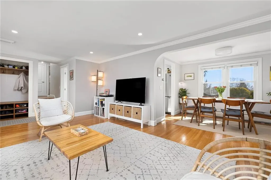 45 Harvey Road Middletown RI 02842