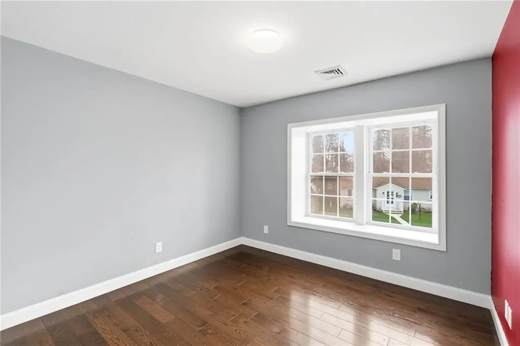 29 Calumet Avenue Johnston RI 02919