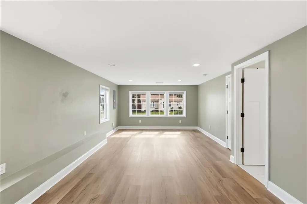 29 Calumet Avenue Johnston RI 02919