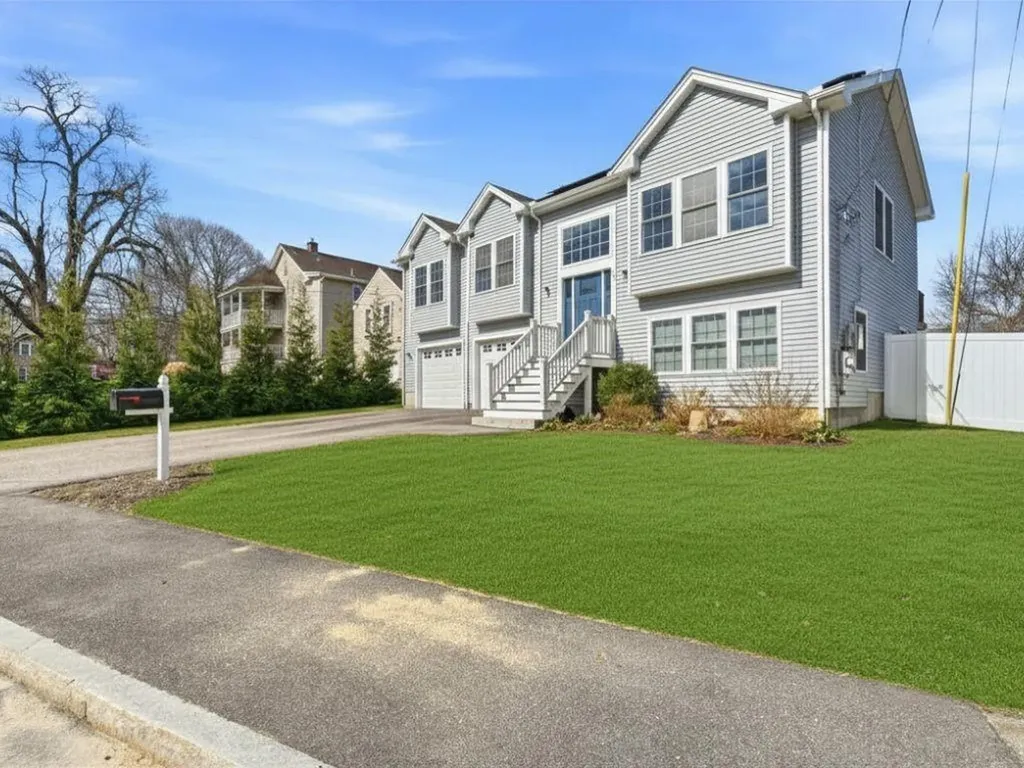 29 Calumet Avenue Johnston RI 02919