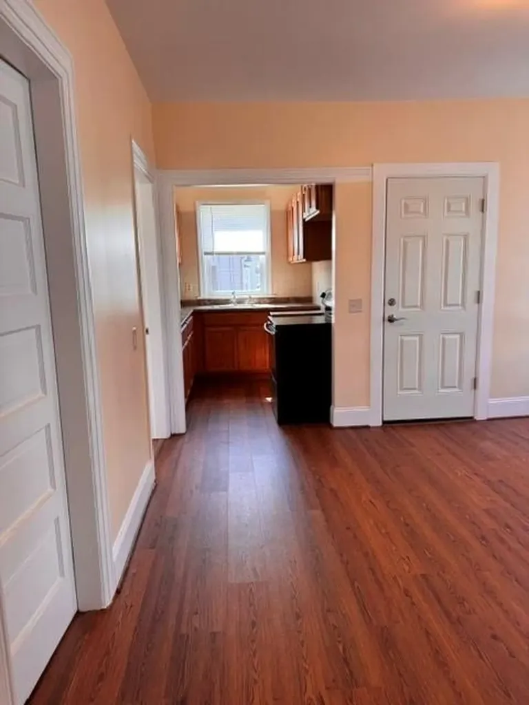 31 33 Potters Street Pawtucket RI 02860