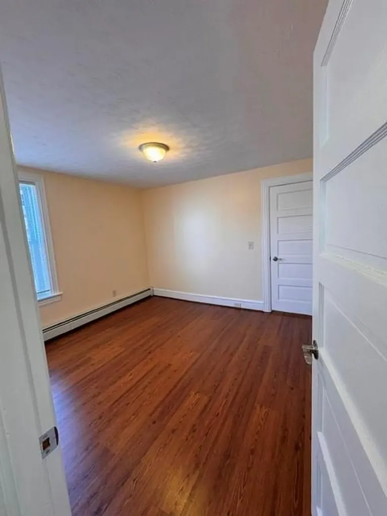 31 33 Potters Street Pawtucket RI 02860