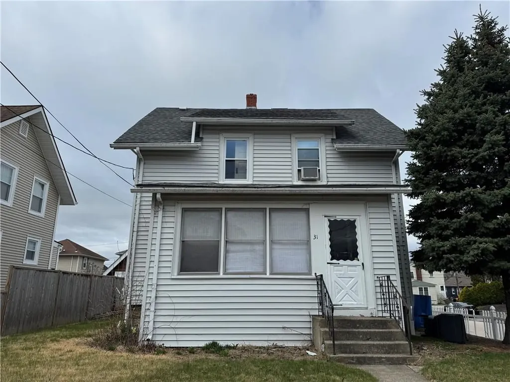 31 Denver Avenue Cranston RI 02905
