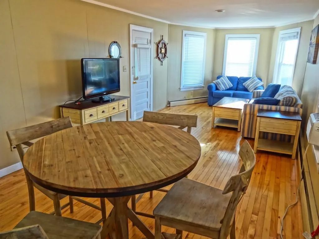 46 William Street Newport RI 02840