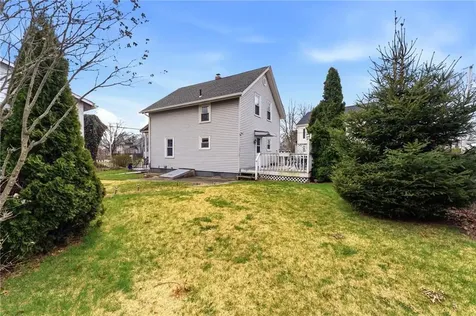 48 Read Street East Providence RI 02915