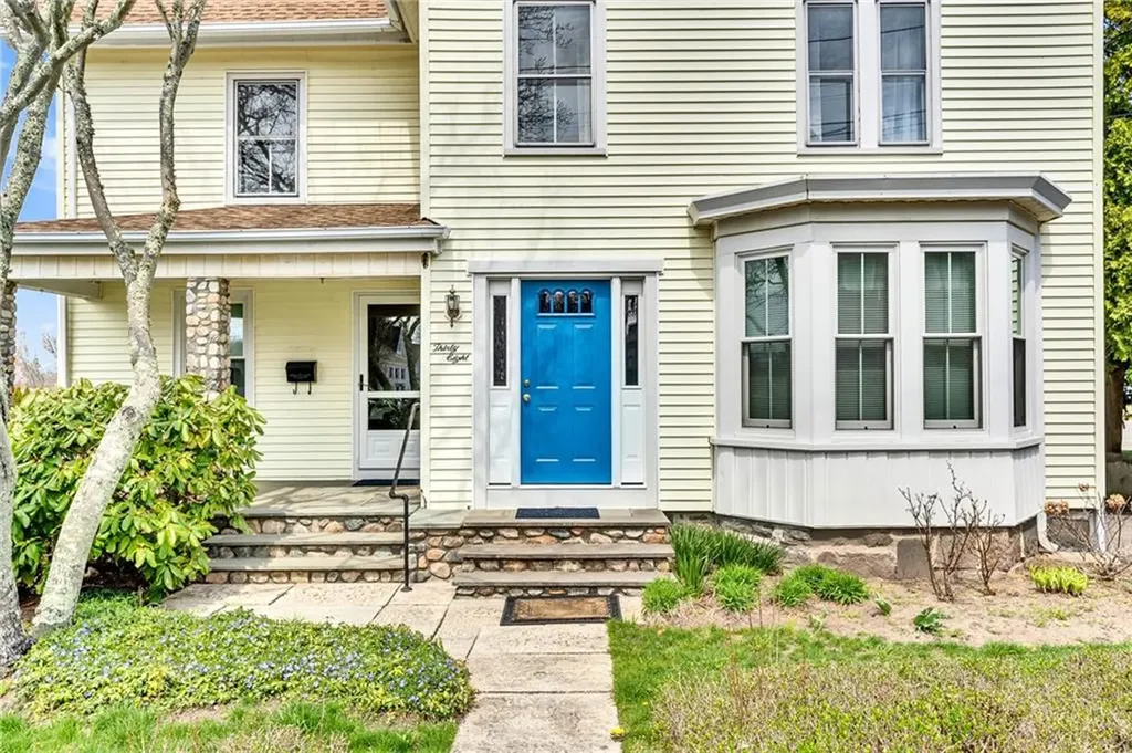 38 School Street Westerly RI 02891