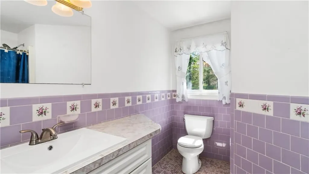 71 Evergreen Road North Kingstown RI 02852
