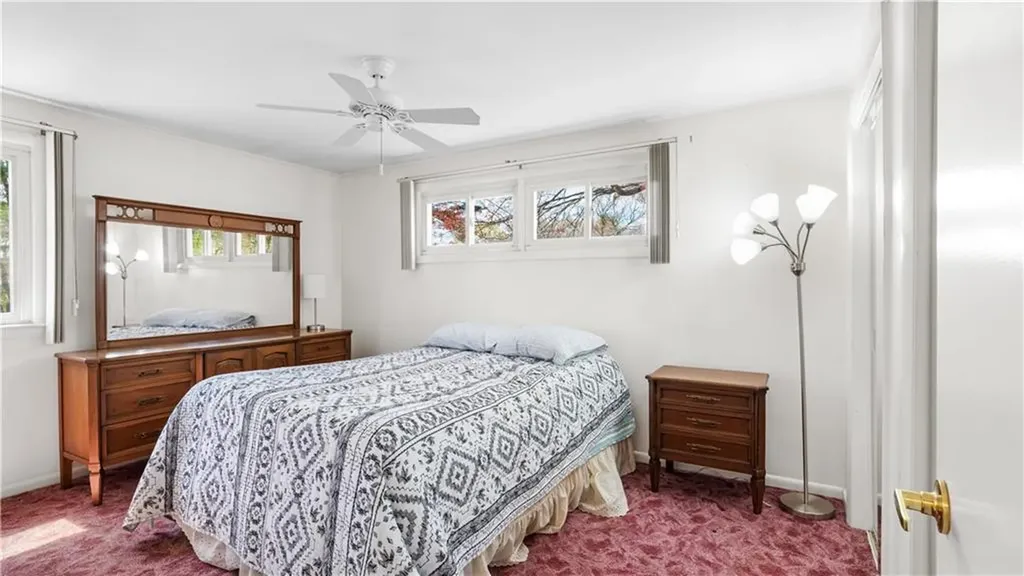 71 Evergreen Road North Kingstown RI 02852