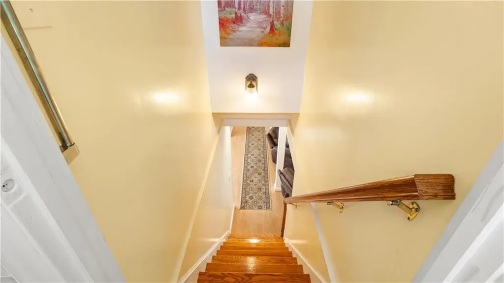 71 Evergreen Road North Kingstown RI 02852