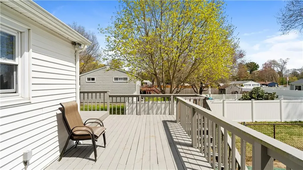 71 Evergreen Road North Kingstown RI 02852