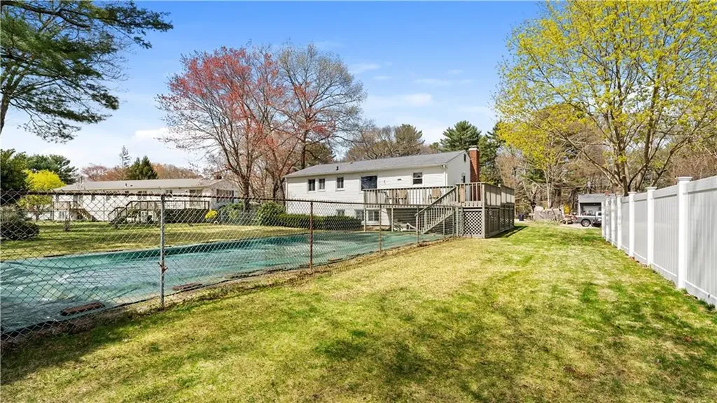 71 Evergreen Road North Kingstown RI 02852