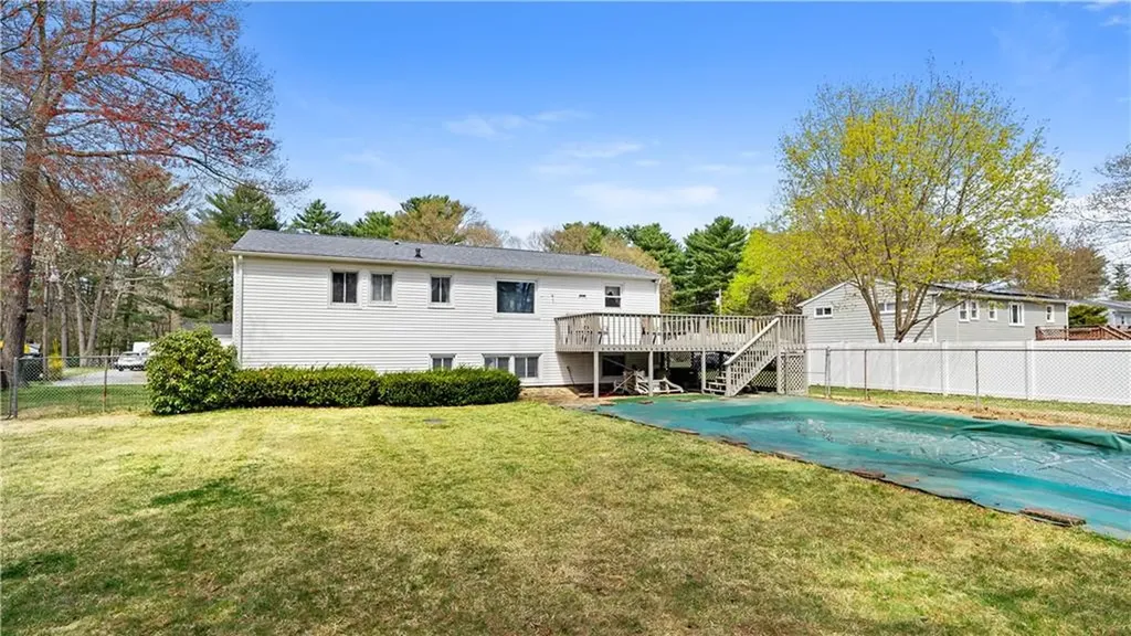 71 Evergreen Road North Kingstown RI 02852