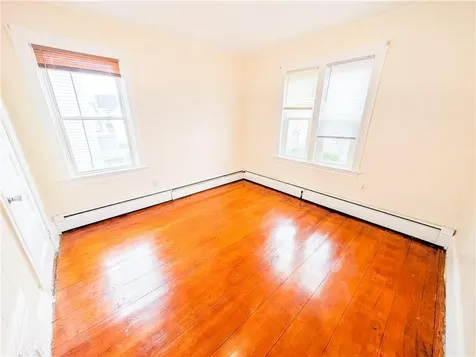 53 Bancroft Street Providence RI 02909