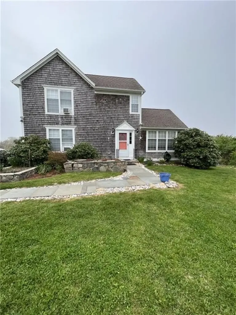 115 Holden Road South Kingstown RI 02879