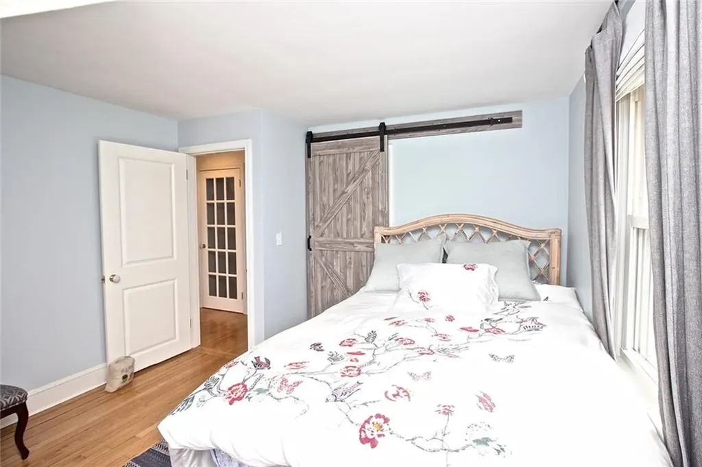 139 Coggeshall Avenue Newport RI 02840