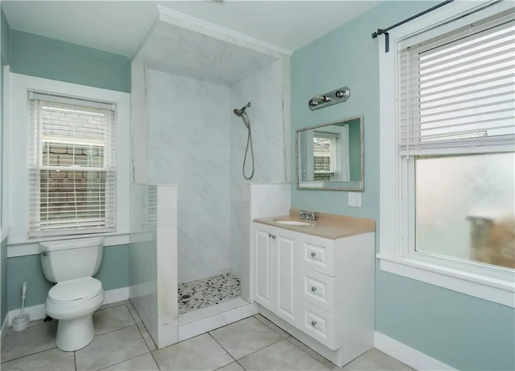 29 Anthony Street Newport RI 02840