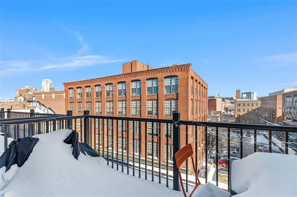 71 Richmond Street Providence RI 02903