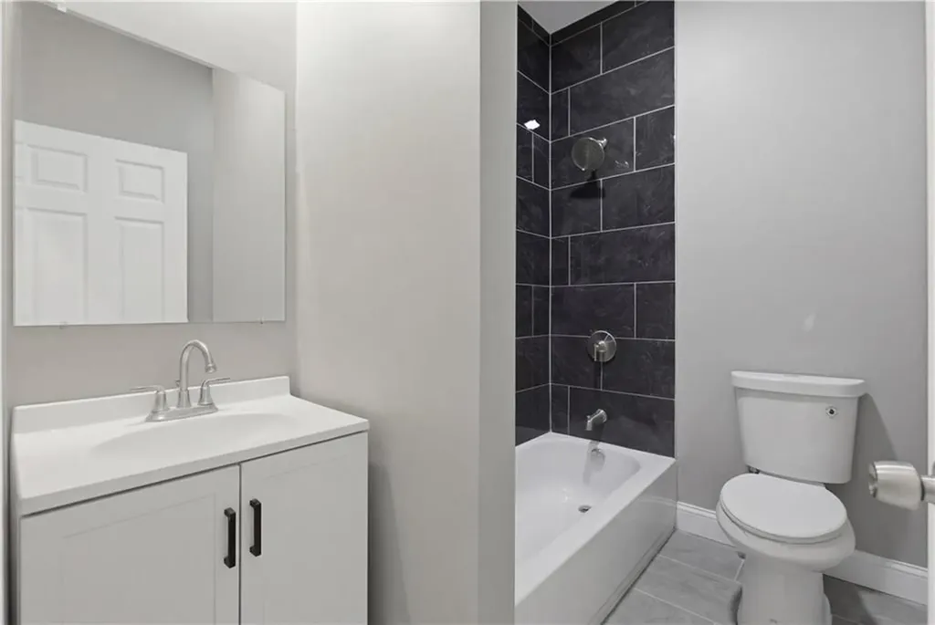 241 Pocasset Avenue Providence RI 02919