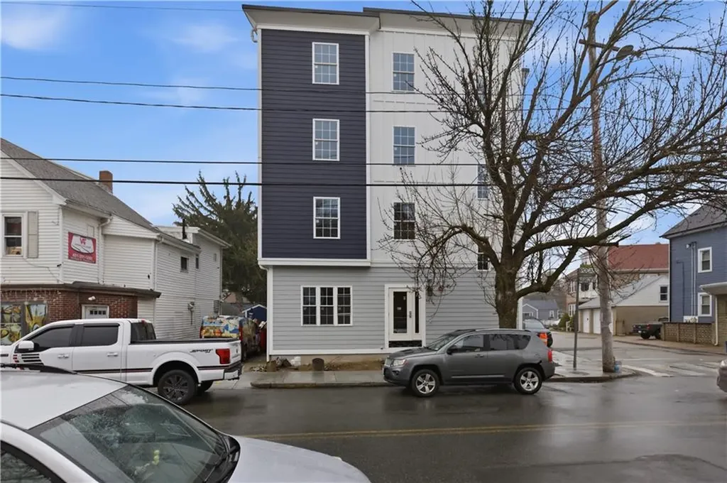 241 Pocasset Avenue Providence RI 02919