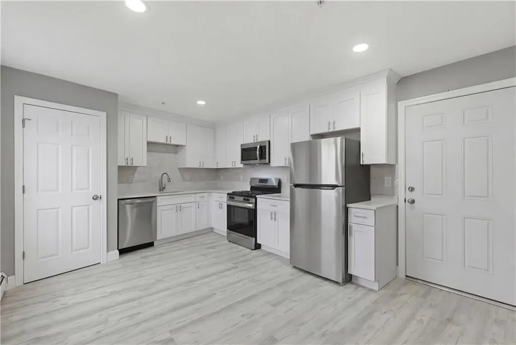 241 Pocasset Avenue Providence RI 02919