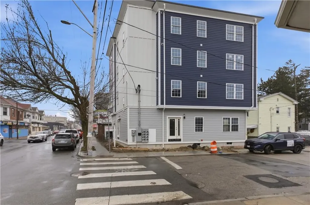 241 Pocasset Avenue Providence RI 02919