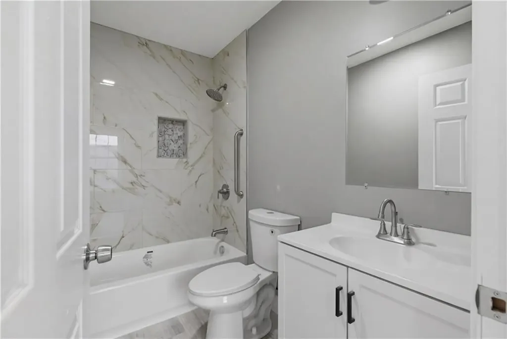 241 Pocasset Avenue Providence RI 02919