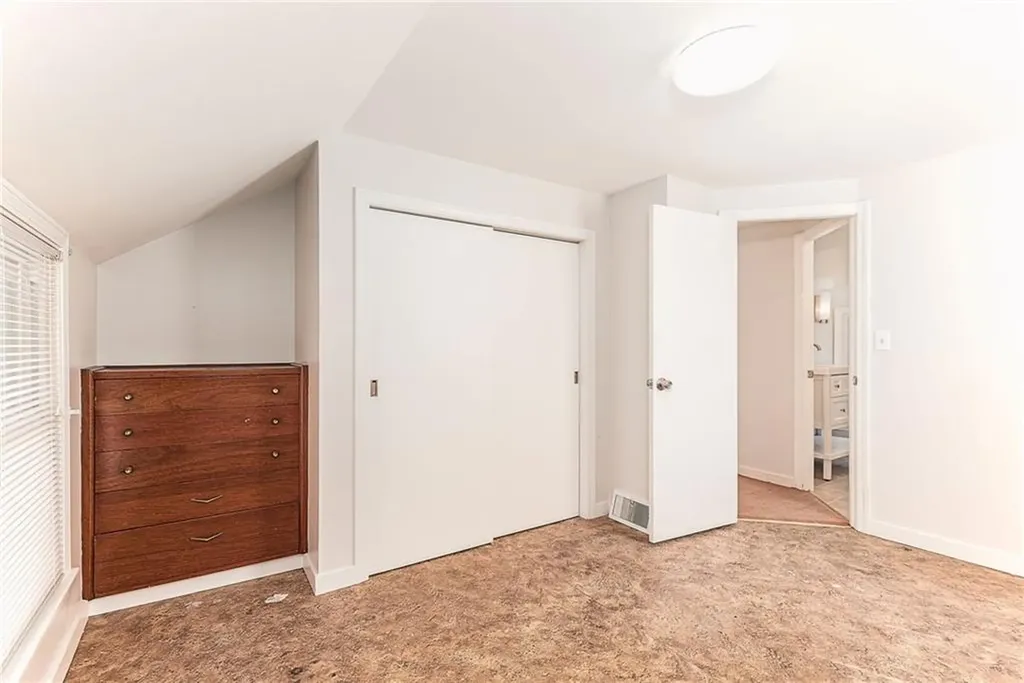 243 South Woody Hill Road Westerly RI 02891