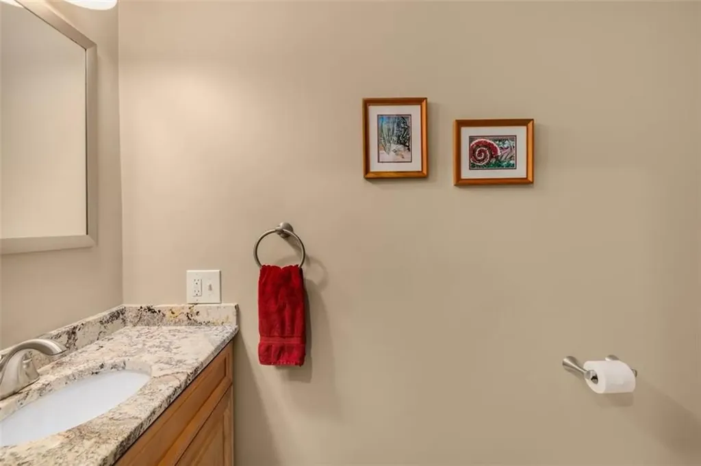 121 Zinnia Street Warwick RI 02886