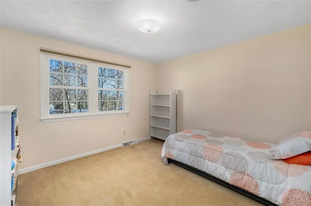 121 Zinnia Street Warwick RI 02886