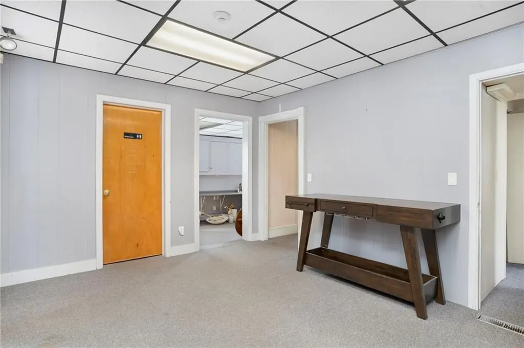 1040 Cranston Street Cranston RI 02910