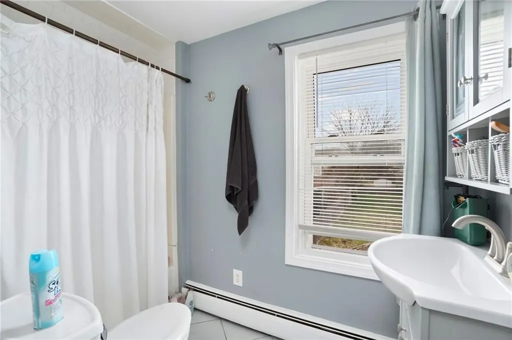 1040 Cranston Street Cranston RI 02910