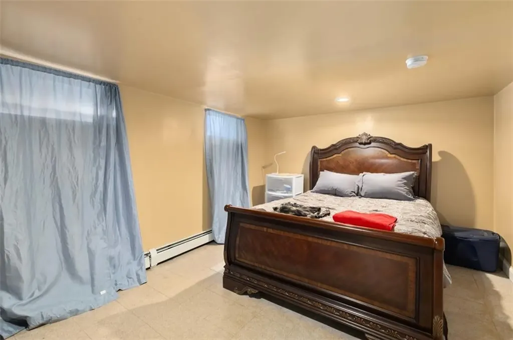 34 Byron Street Cranston RI 02920