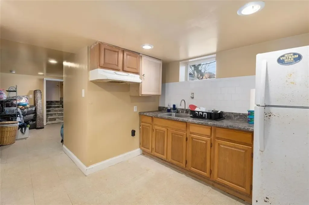 34 Byron Street Cranston RI 02920