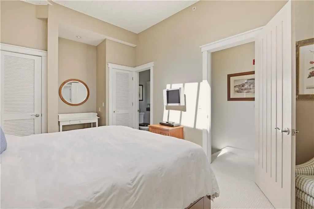 125 Corys Lane Portsmouth RI 02871