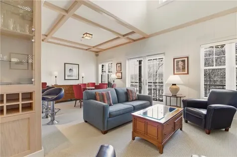 125 Corys Lane Portsmouth RI 02871