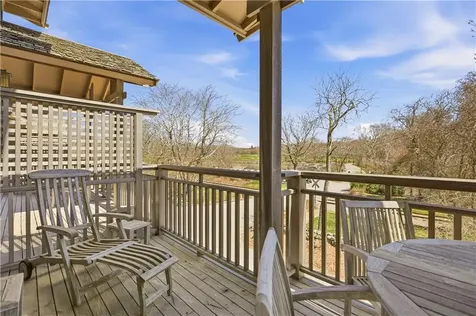 125 Corys Lane Portsmouth RI 02871