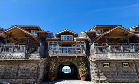 125 Corys Lane Portsmouth RI 02871