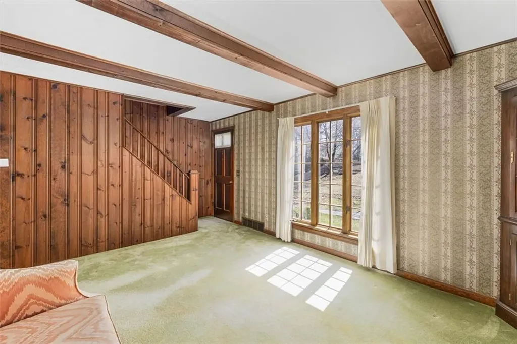 99 Woodland Street Lincoln RI 02865