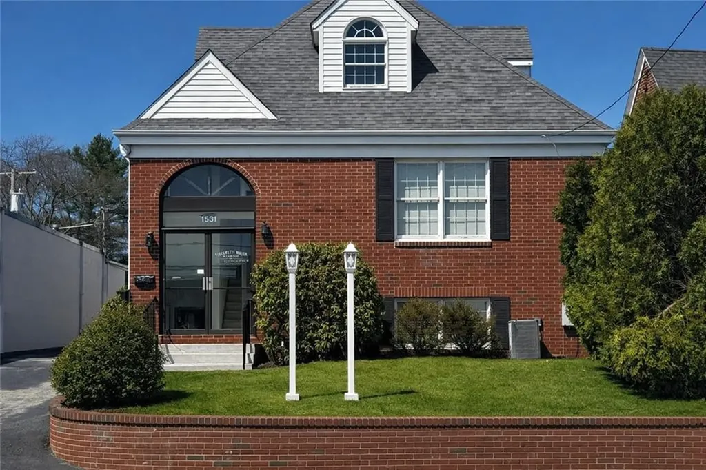 1531 Mineral Spring Avenue North Providence RI 02904