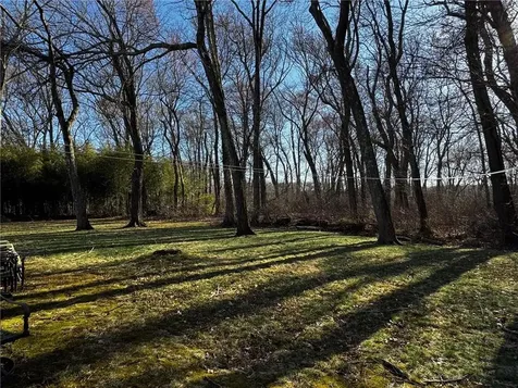 1668 Kingstown Road South Kingstown RI 02879