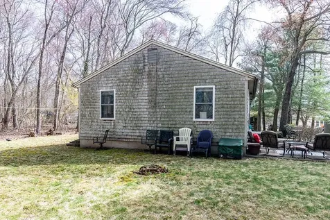 1668 Kingstown Road South Kingstown RI 02879