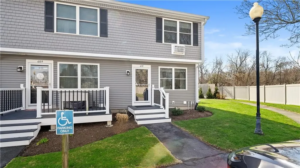 200 Post Road Warwick RI 02888