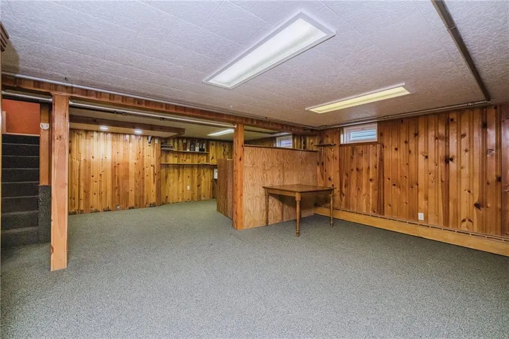 72 Beardsworth Road Tiverton RI 02878