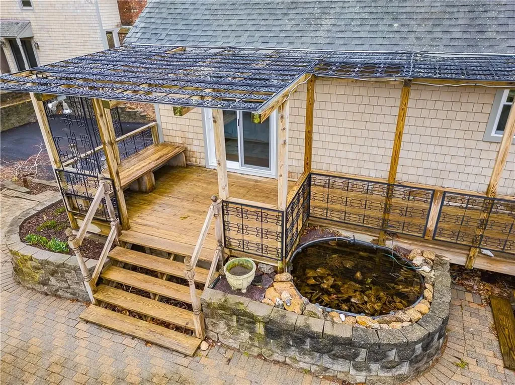 4115 South County Trail Charlestown RI 02813